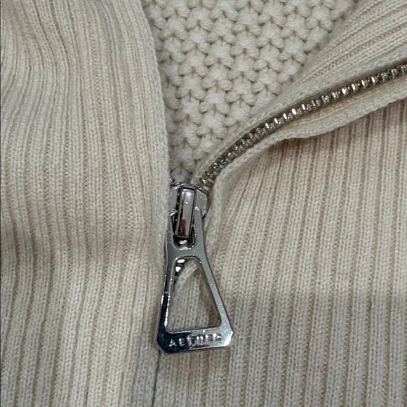 AETHER Half-Zip Cashmere & Wool Sweater small - Picture 5 of 6